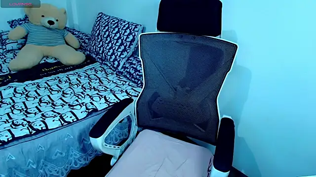 heavenmadechloe online show from February 2026 09:30:02 AM