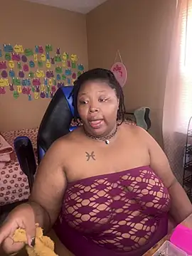 Chocolatebunnyxx96 online show from July 2026 05:52:01 PM