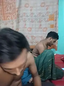 Snapshot of soft_couple778 chatting on February 2026 01:32:02 PM soft couple778 online show from February 2026 01:32:02 PM