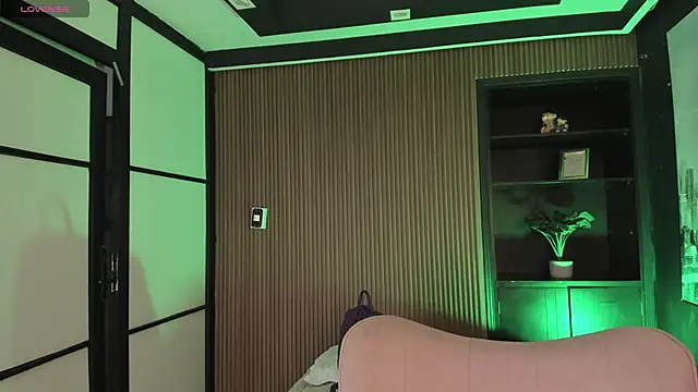 ThaliaBrookss  online show from February 2026 05:23:01 AM