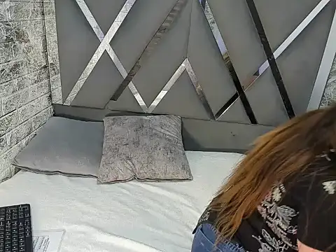 Meriland HH online show from March 2026 04:07:02 AM