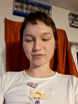 SugarNCinnamon online show from May 2026 11:56:01 PM