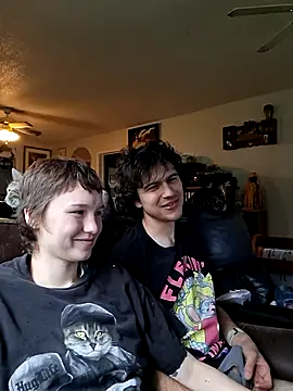 SugarNCinnamon online show from June 2026 07:29:01 PM