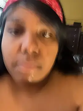 Snapshot of MistressKitan chatting on March 2026 02:22:02 PM MistressKitan online show from March 2026 02:22:02 PM