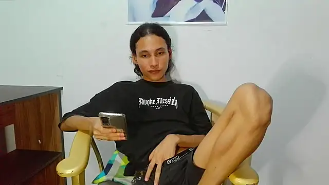 Snapshot of DeusGoth chatting on July 2026 05:59:02 AM DeusGoth online show from July 2026 05:59:02 AM