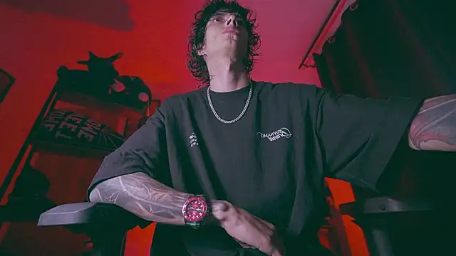 Olliver   y online show from April 2026 01:19:01 AM