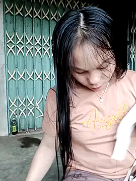 vanvan005 online show from April 2026 02:43:01 AM