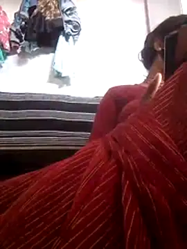 Snapshot of Jamuna_01 chatting on February 2026 07:34:01 AM Jamuna 01 online show from February 2026 07:34:01 AM