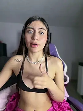 Stormi th online show from April 2026 03:27:02 AM