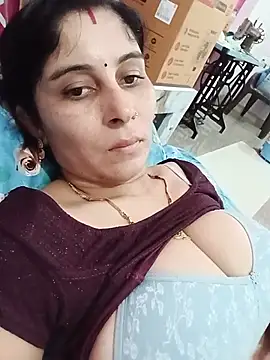 Hot ree85 online show from June 2026 10:59:02 AM