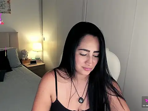 KiimDesire online show from June 2026 04:57:01 AM