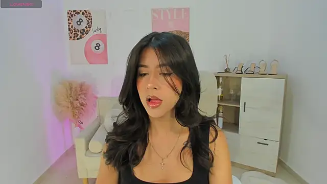 Sussan Monroe online show from April 2026 08:20:01 AM