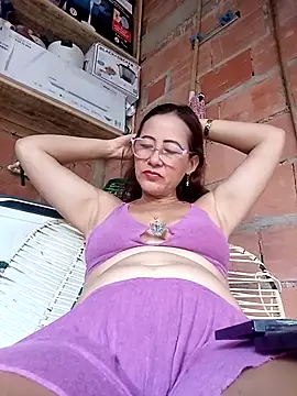 Salome 69 online show from March 2026 01:17:01 PM