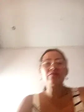 Salome 69 online show from April 2026 01:36:02 PM