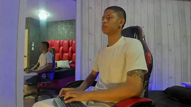  erick j online show from March 2026 08:09:01 PM