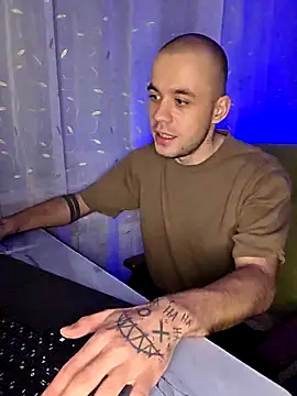 TvoY bOy1 online show from February 2026 04:18:01 PM