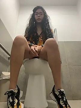 dani bela online show from March 2026 10:16:01 PM