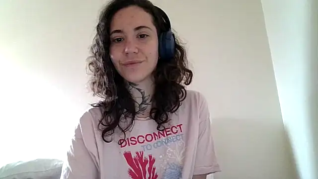 Dirty Pink online show from March 2026 09:38:02 AM