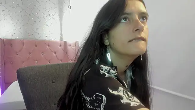 neujuuken1 online show from January 2026 07:05:02 PM