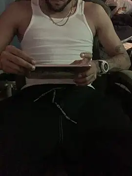 Snapshot of PRBoricua787 chatting on April 2026 12:49:02 AM PRBoricua787 online show from April 2026 12:49:02 AM