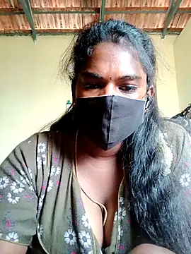 Milky Julia online show from March 2026 05:23:01 AM