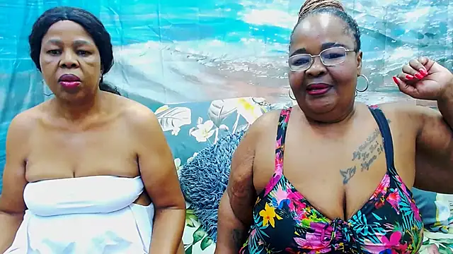 Snapshot of SEXY_MATURExx chatting on July 2026 05:39:01 PM SEXY MATURExx online show from July 2026 05:39:01 PM