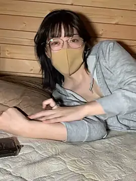 minami room online show from April 2026 12:28:02 PM