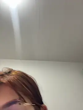kuritto  online show from May 2026 04:18:02 AM