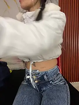 Michelle ec online show from February 2026 07:10:01 PM