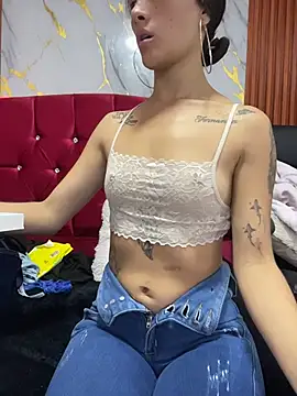 Michelle ec online show from April 2026 07:58:01 PM