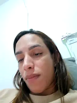 ofjuliaa online show from February 2026 12:27:01 PM