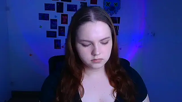 Kitty Mia Kitty online show from April 2026 05:39:01 PM