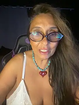 Annalua73 online show from March 2026 11:42:01 PM