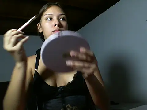 Kitty20205 online show from March 2026 01:10:01 AM