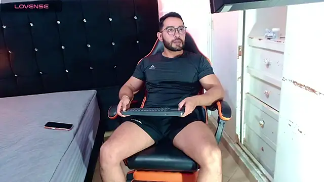 IronBeard online show from April 2026 11:17:01 PM