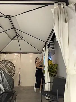 AliciaWhite nt online show from May 2026 01:03:01 AM
