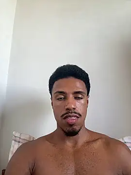 LorenzoBlack27 online show from April 2026 04:00:01 PM