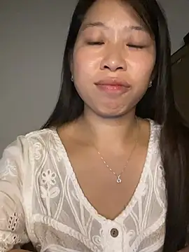 Snapshot of Mayly_lucky2 chatting on June 2026 11:13:01 AM Mayly lucky2 online show from June 2026 11:13:01 AM