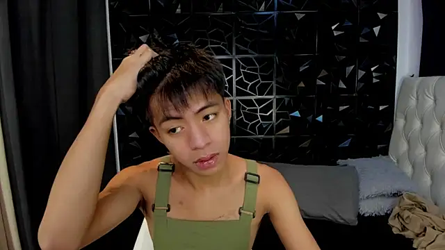 davincihugecock online show from April 2026 05:54:01 PM