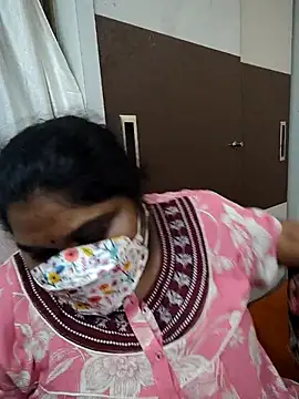 misammahyd online show from July 2026 05:20:01 PM