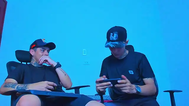 Thomas-Wil online show from March 2026 09:25:01 PM