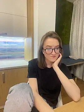 Persephone Kore online show from March 2026 05:50:02 PM