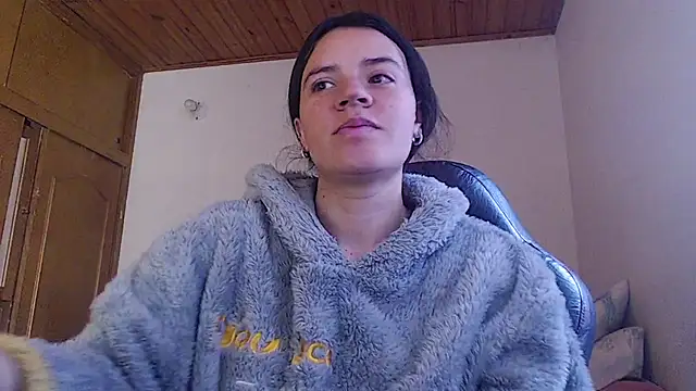 Shanel Lozano online show from July 2026 04:49:02 PM