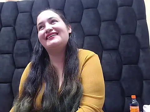 MiaRouss69 online show from February 2026 04:44:01 PM