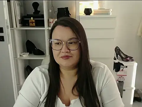 HollyDanceSoul online show from March 2026 03:40:01 PM