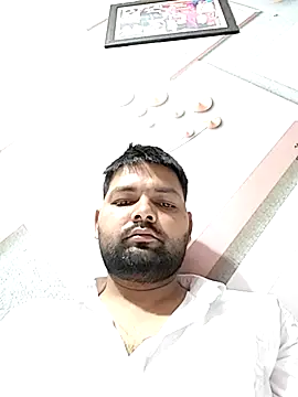 Pulkeet1433 online show from April 2026 01:25:02 PM