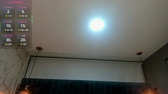 lizz lunna online show from February 2026 08:02:01 PM