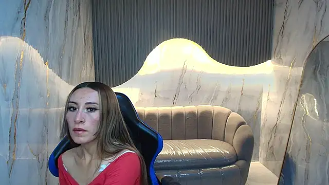 katalina r  online show from April 2026 07:58:02 PM