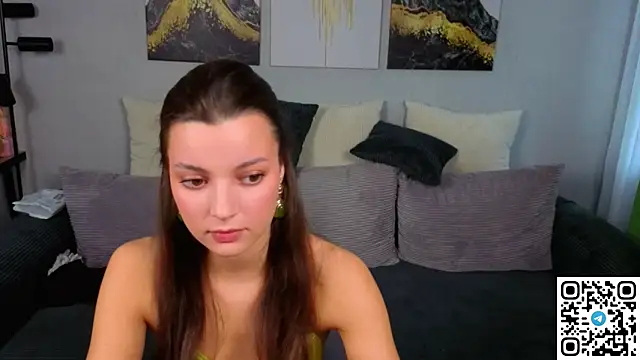 KitKatie online show from April 2026 11:41:02 AM