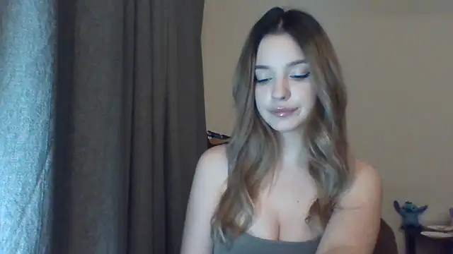 EvelineMagnetic online show from May 2026 08:26:01 PM